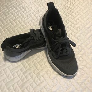 Vans ultra range - women’s size 8
